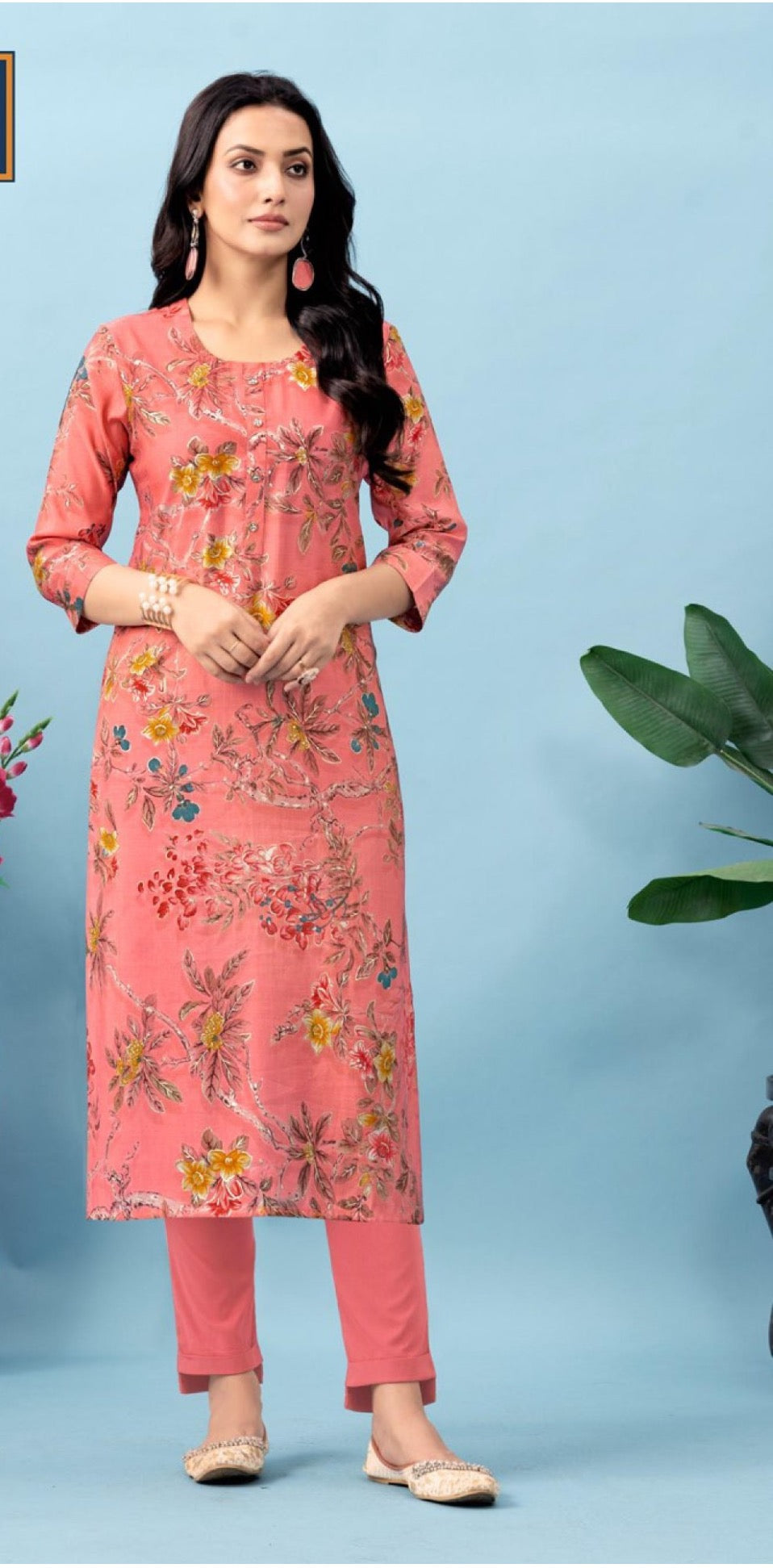 Straight printed top