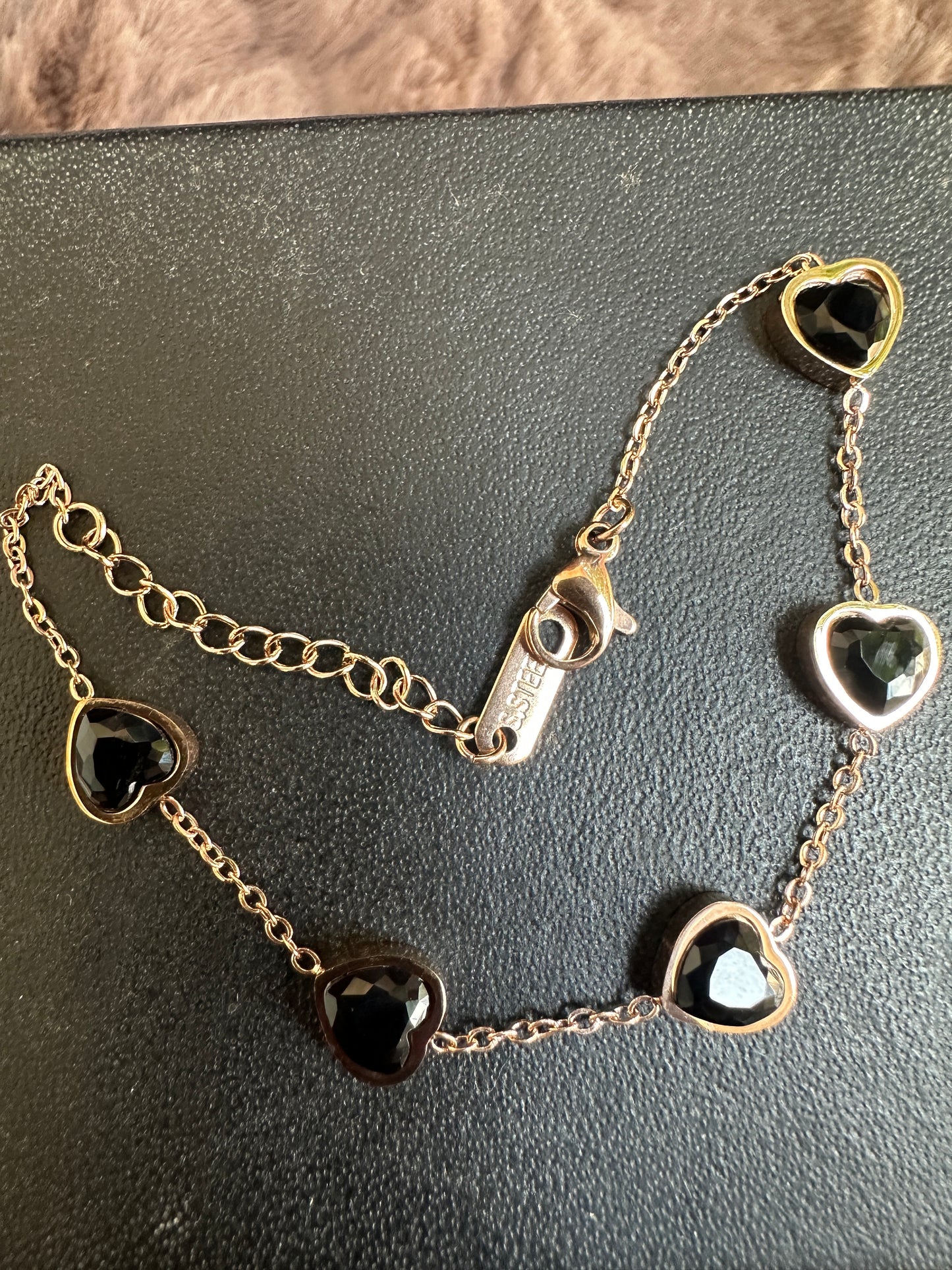 Little black heart bracelet