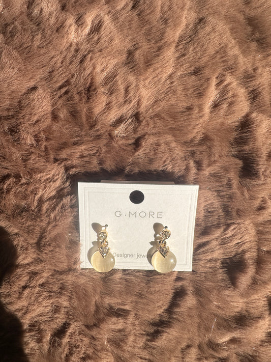 Gold color pearl alloy earring