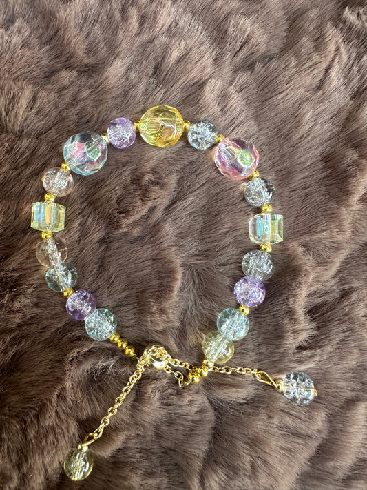 Dazzling beads bracelet
