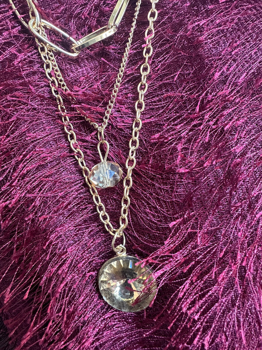 Gold plated stone hanging metal chain